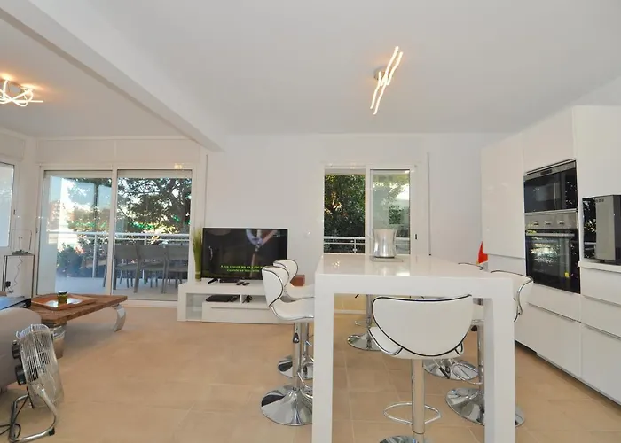 Station * Lloret de Mar